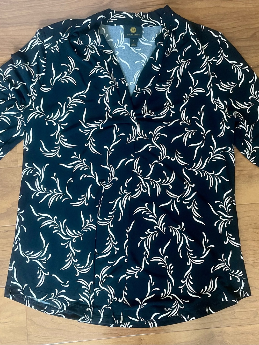 JM Collection Black Blouse with Cream Swirl Pattern